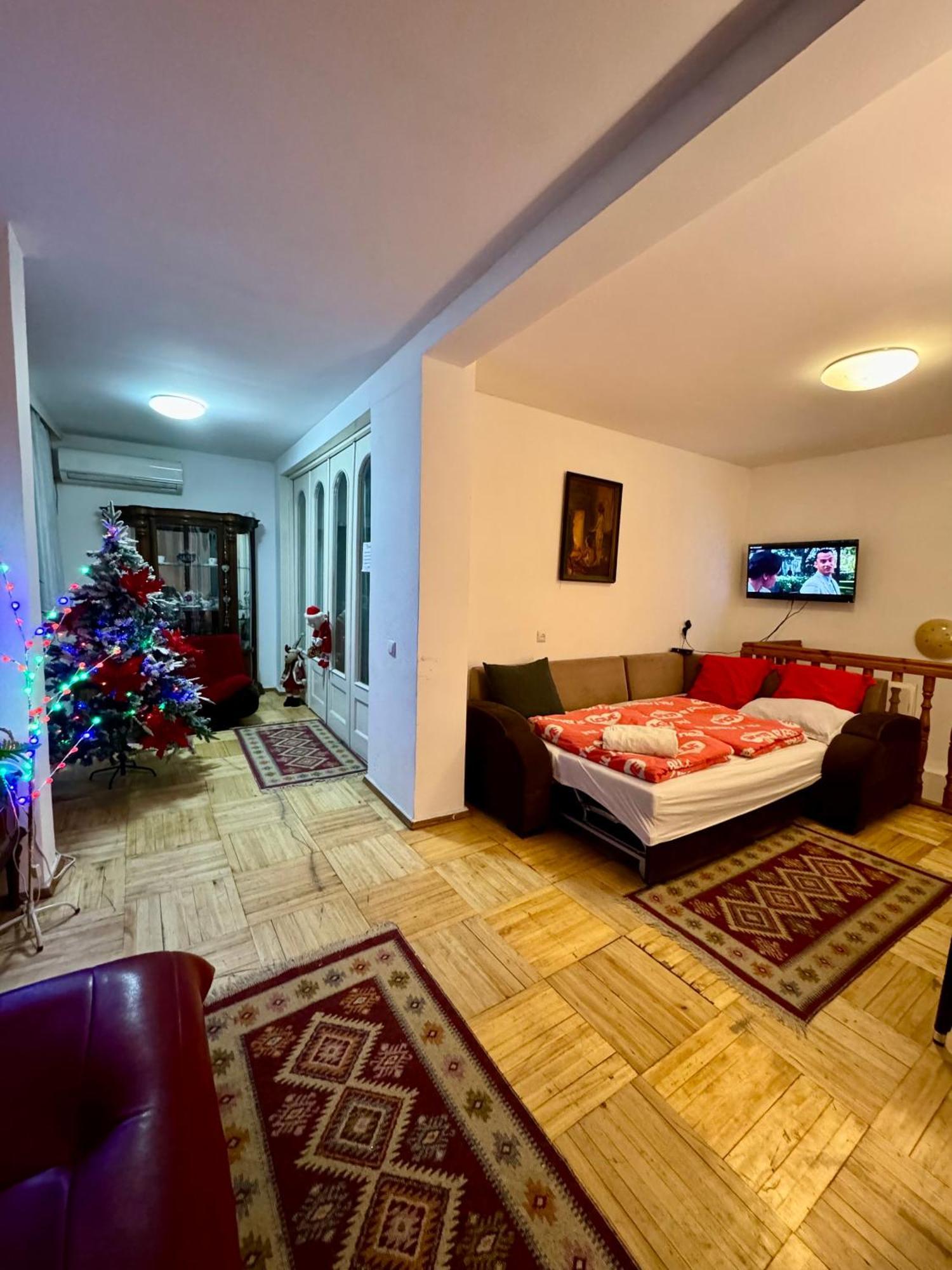 Апартаменты Lika's Hause